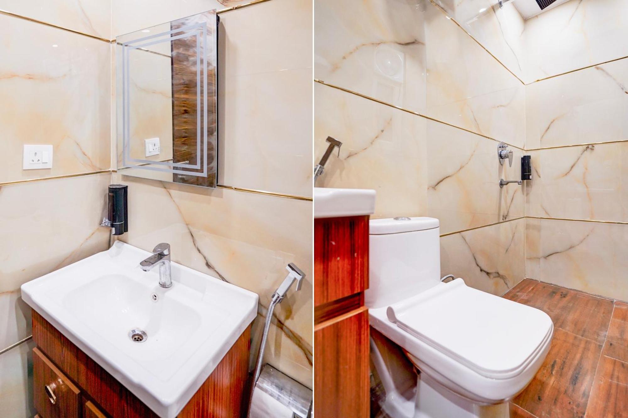 Townhouse Hotel Grand Emporio By Sbg Near Vaishali Metro Station กาเซียบัด ภายนอก รูปภาพ